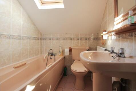 45 Cosmeston Street LR-12.jpg