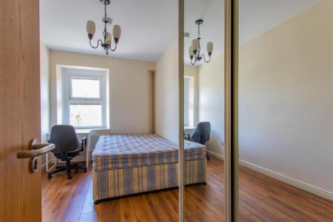 Richmond Crescent 11, 6-4.jpg