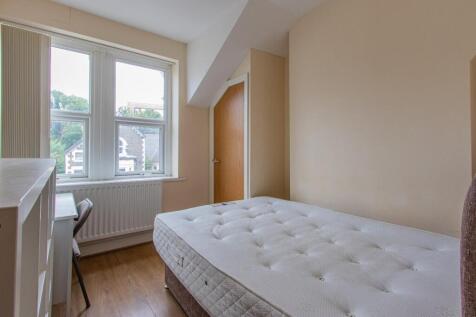 Colum Road 69, 5-2.jpg