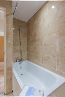 Colum Road 71, 3-5.jpg