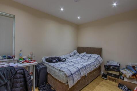 North Road 272, 2-5.jpg