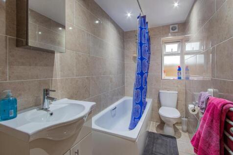 North Road 274, 2-2.jpg