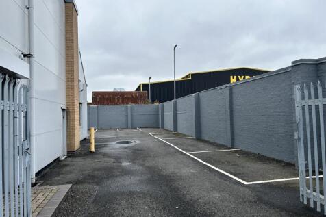 Ground Floor yard/parking