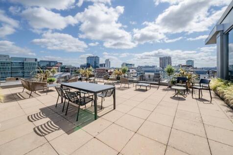 Billiards Building Roof Terrace 1.jpg