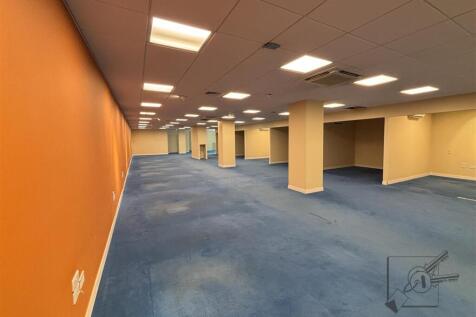 first floor 78 New Road-16.jpg
