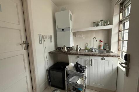 Kitchenette
