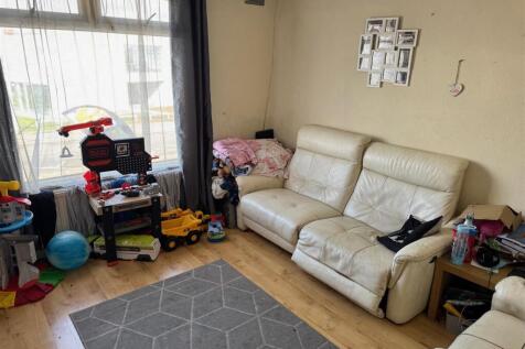 Living room.jpg