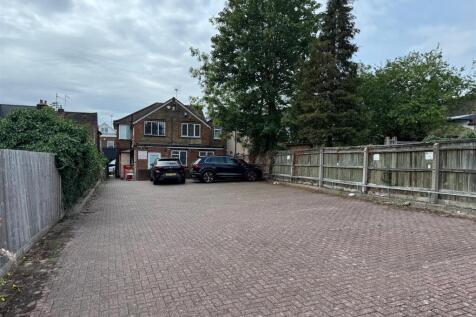 Car park 1.jpg