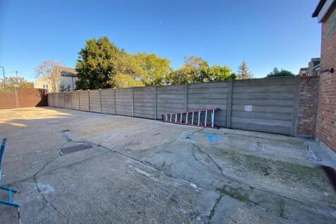 PHOTO-2025-10-24-19-14-20 (3).jpg