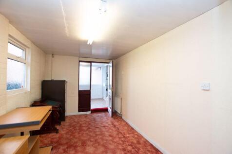 Family Room/3rd Bedroom