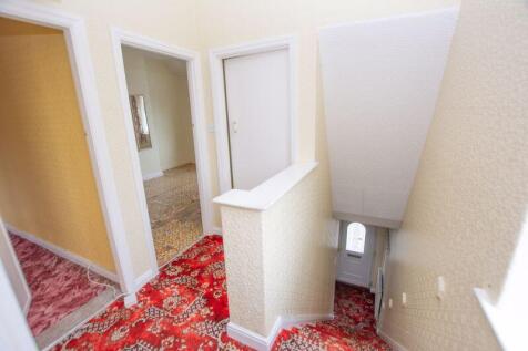 Stairs/Landing