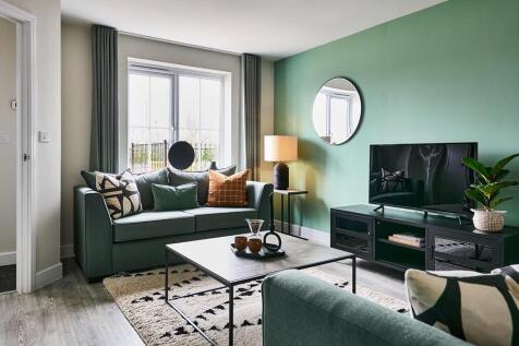 There&#39;s plenty of room for two 3-seater sofas in the living room