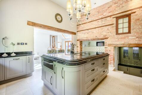 8509411-interior13.jpg