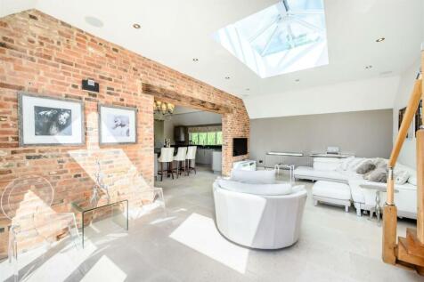 8509411-interior19.jpg