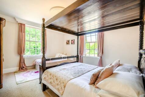 8509411-interior29.jpg