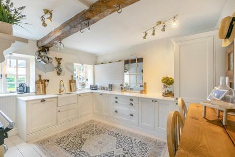 8599223-interior01.jpg