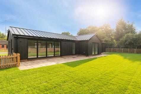 Coton House - by Visually Rich 02867.jpg