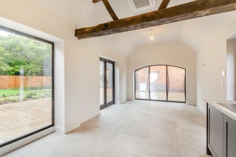 8623752-interior43.jpg