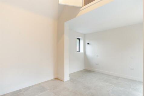 8623752-interior44.jpg