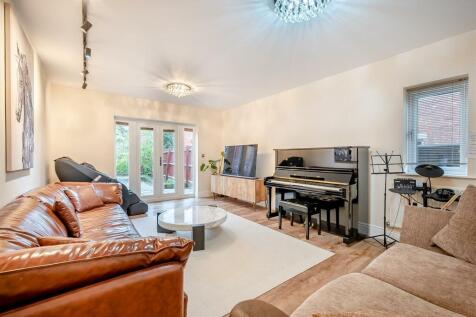 8624897-interior05.jpg