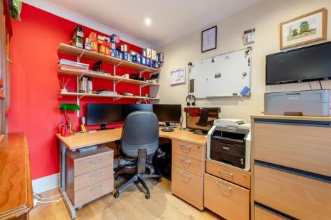 8626237-interior12.jpg
