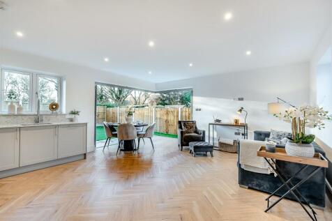 8632067-interior03.jpg