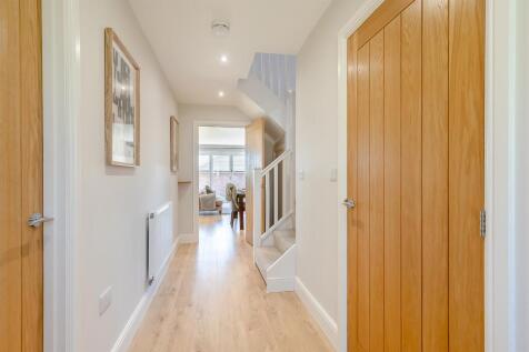 8641659-interior04.jpg