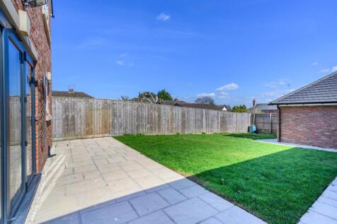 8641659-exterior02.jpg