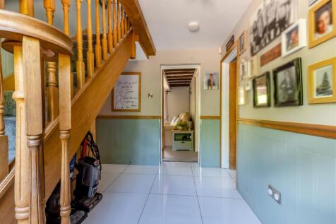 8647720-interior14.jpg