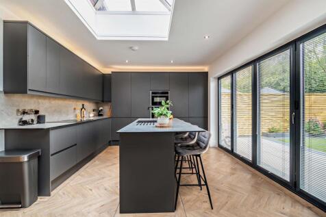 8614777-interior27-800.jpg