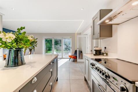 8651958-interior22.jpg