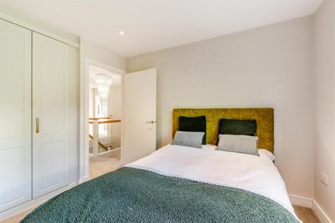 8651958-interior42.jpg
