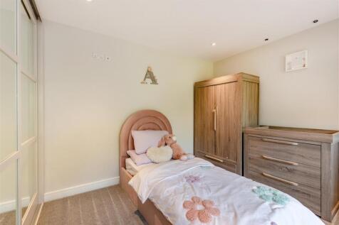 8651958-interior43.jpg