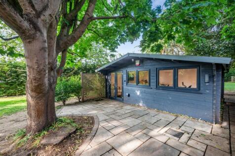 8651958-exterior23.jpg