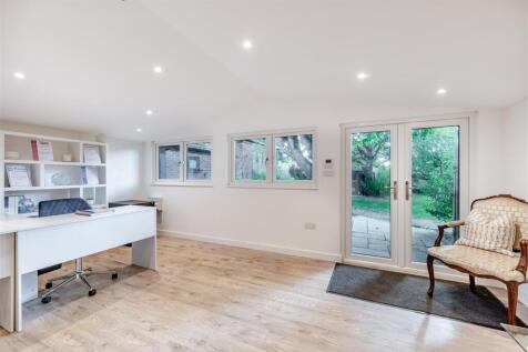 8651958-interior05.jpg