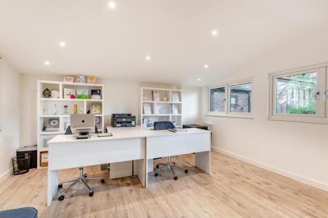8651958-interior02.jpg
