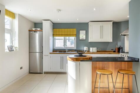 8652520-interior30.jpg