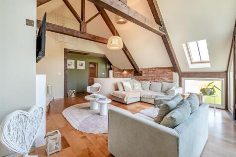 8652520-interior18.jpg