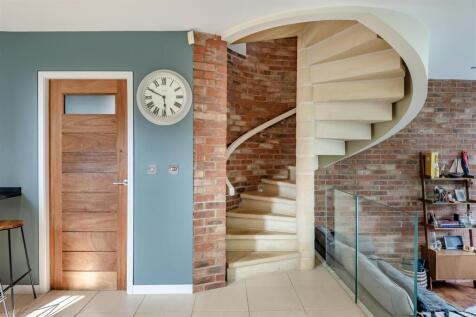 8652520-interior24.jpg