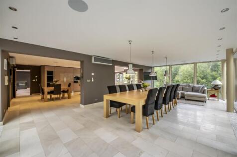 8657932-interior14.jpg