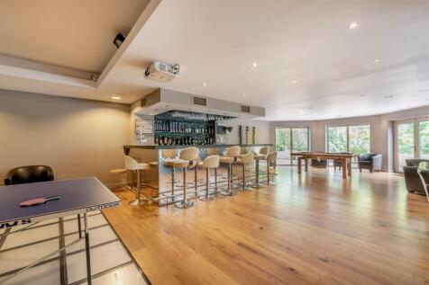 8657932-interior03.jpg