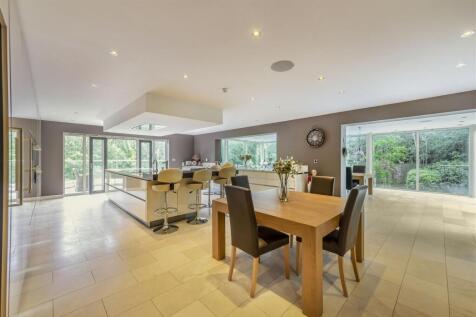 8657932-interior11.jpg