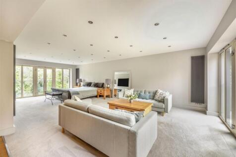 8657932-interior23.jpg