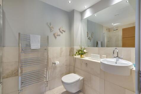 8657932-interior32.jpg