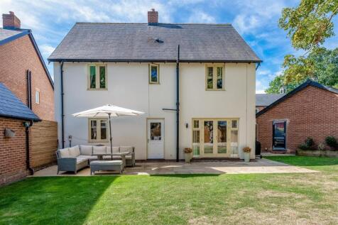 1 Fynes Way-18.jpg