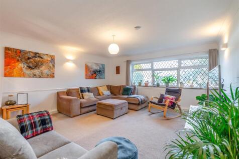 8665804-interior39.jpg