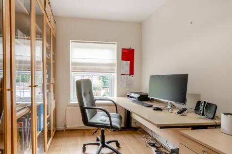 8660437-interior47.jpg