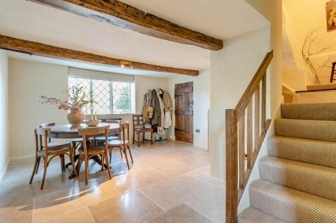 8666724-interior21.jpg