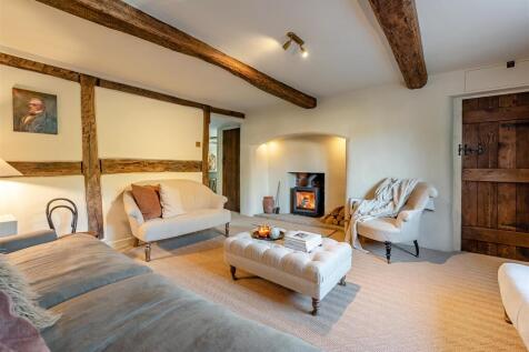 8666724-interior02.jpg