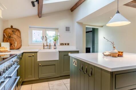 8666724-interior13.jpg